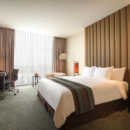Po Hotel Semarang Eksteriør billede