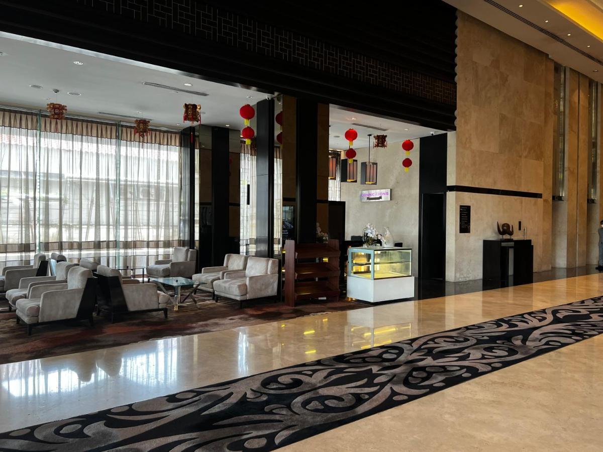 Po Hotel Semarang Eksteriør billede