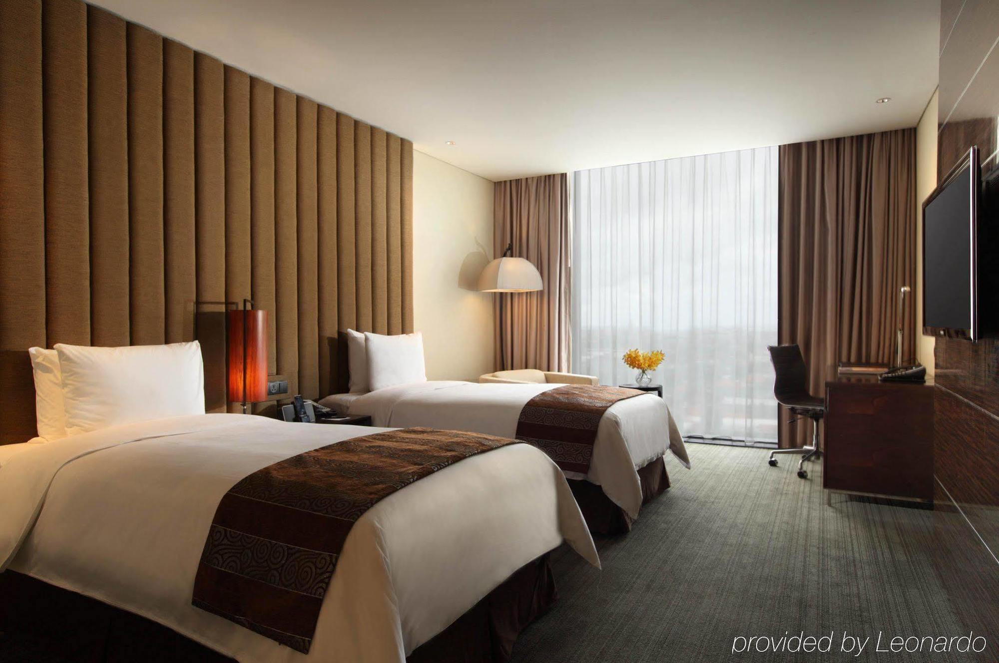 Po Hotel Semarang Eksteriør billede