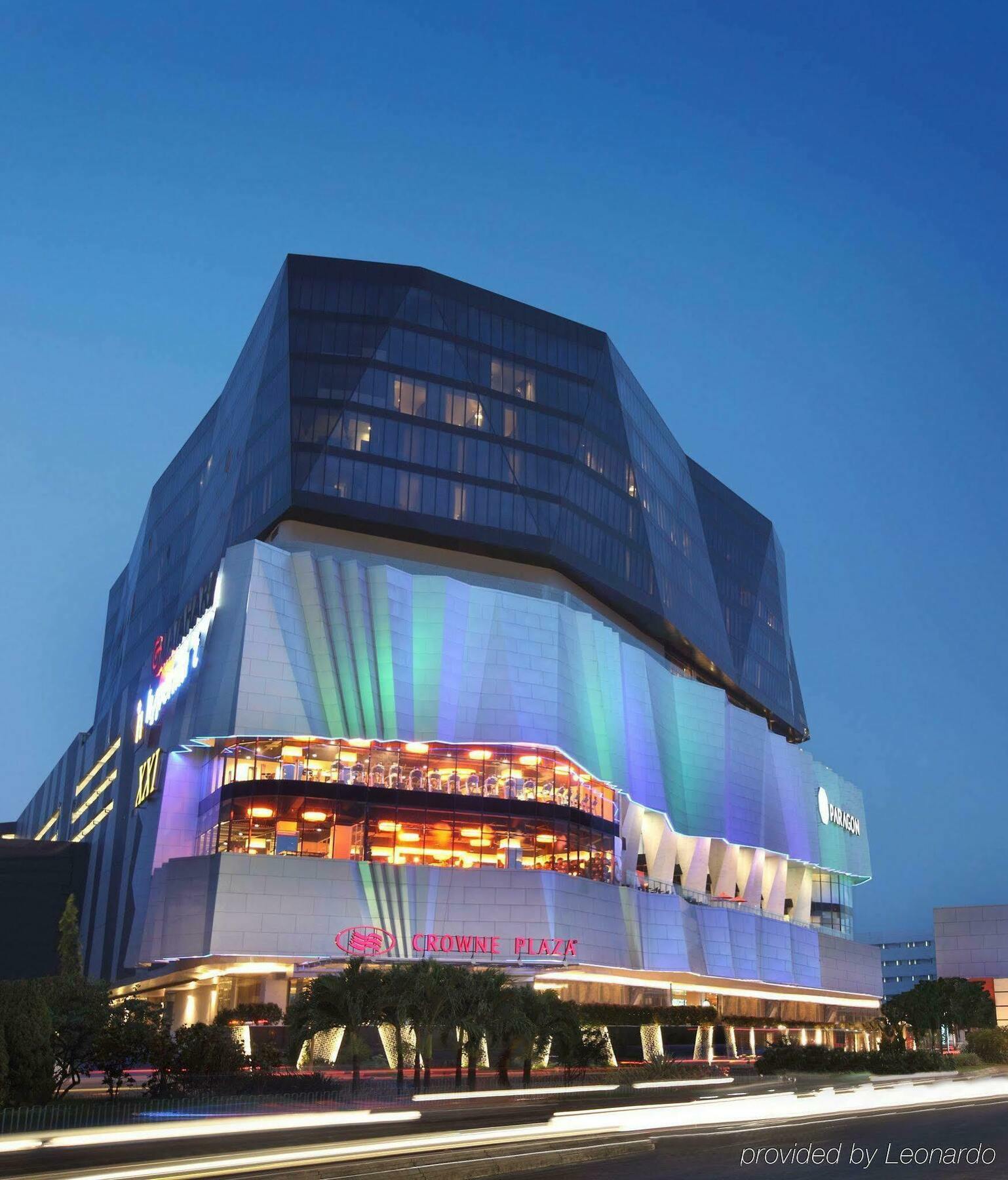 Po Hotel Semarang Eksteriør billede